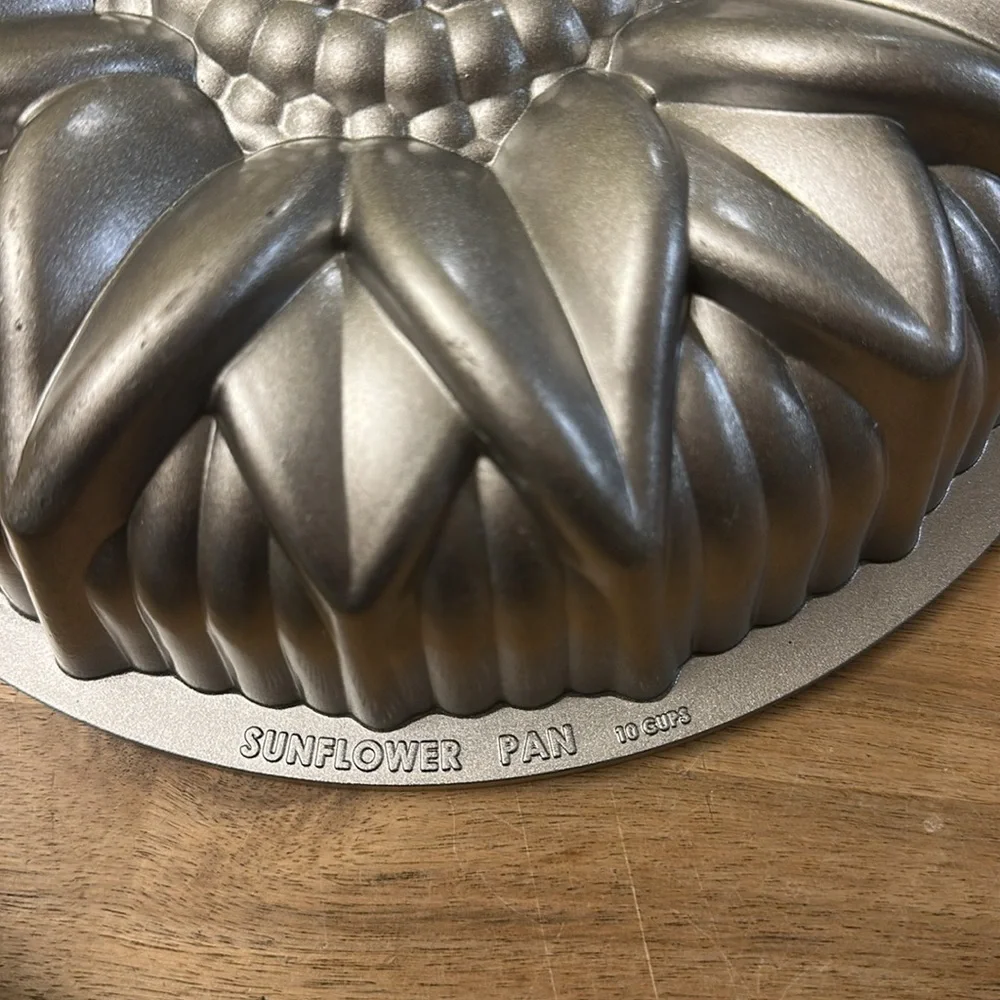 NORDIC WARE HARVEST PANS